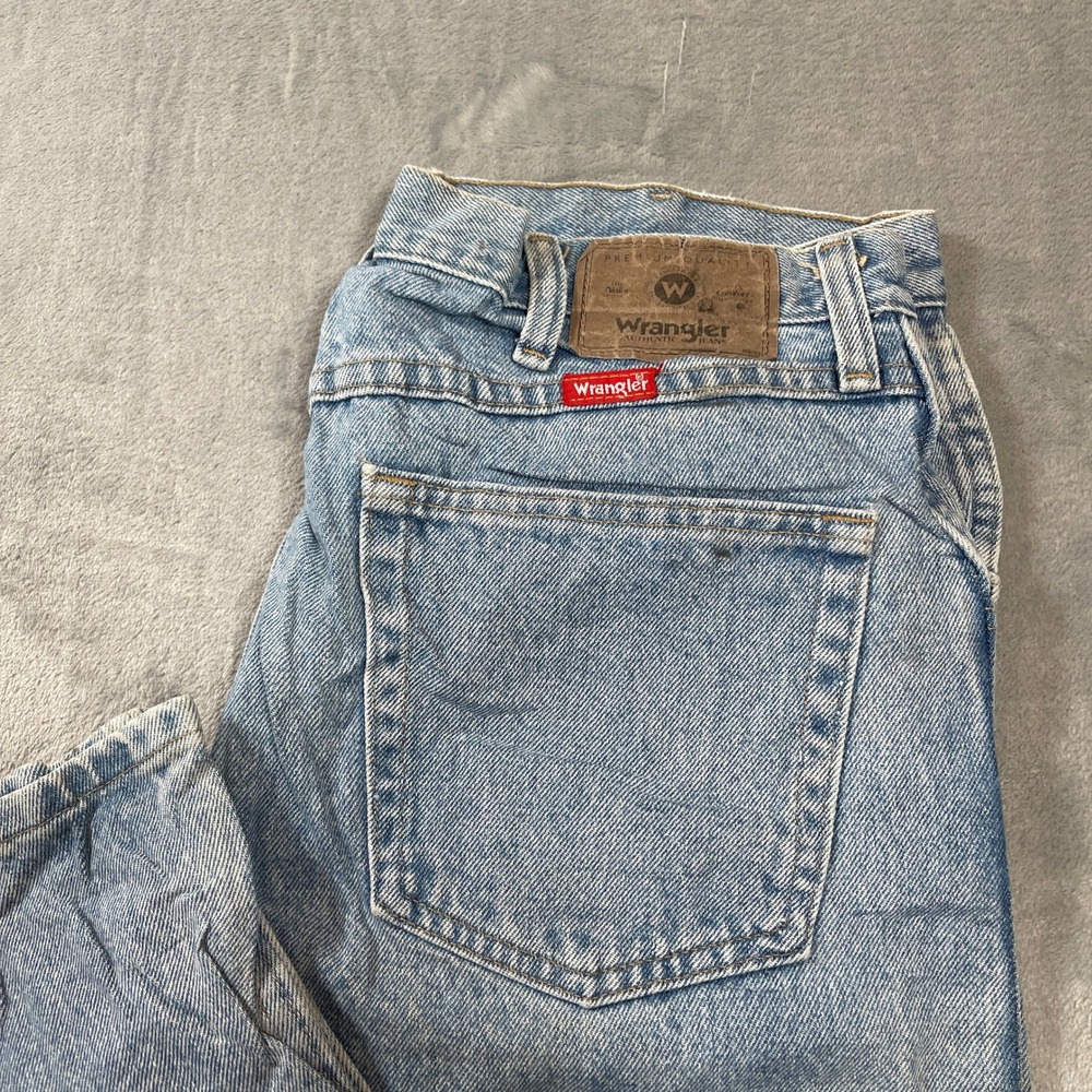 Wrangler Regular Fit Jeans Mens 34x30 Light Wash Blue Straight Leg 96501SL Denim - Picture 8 of 8